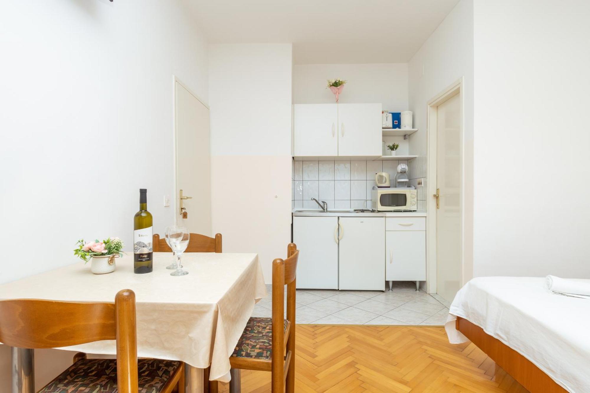 Apartments By The Sea Duce, Omis - 946 Zewnętrze zdjęcie